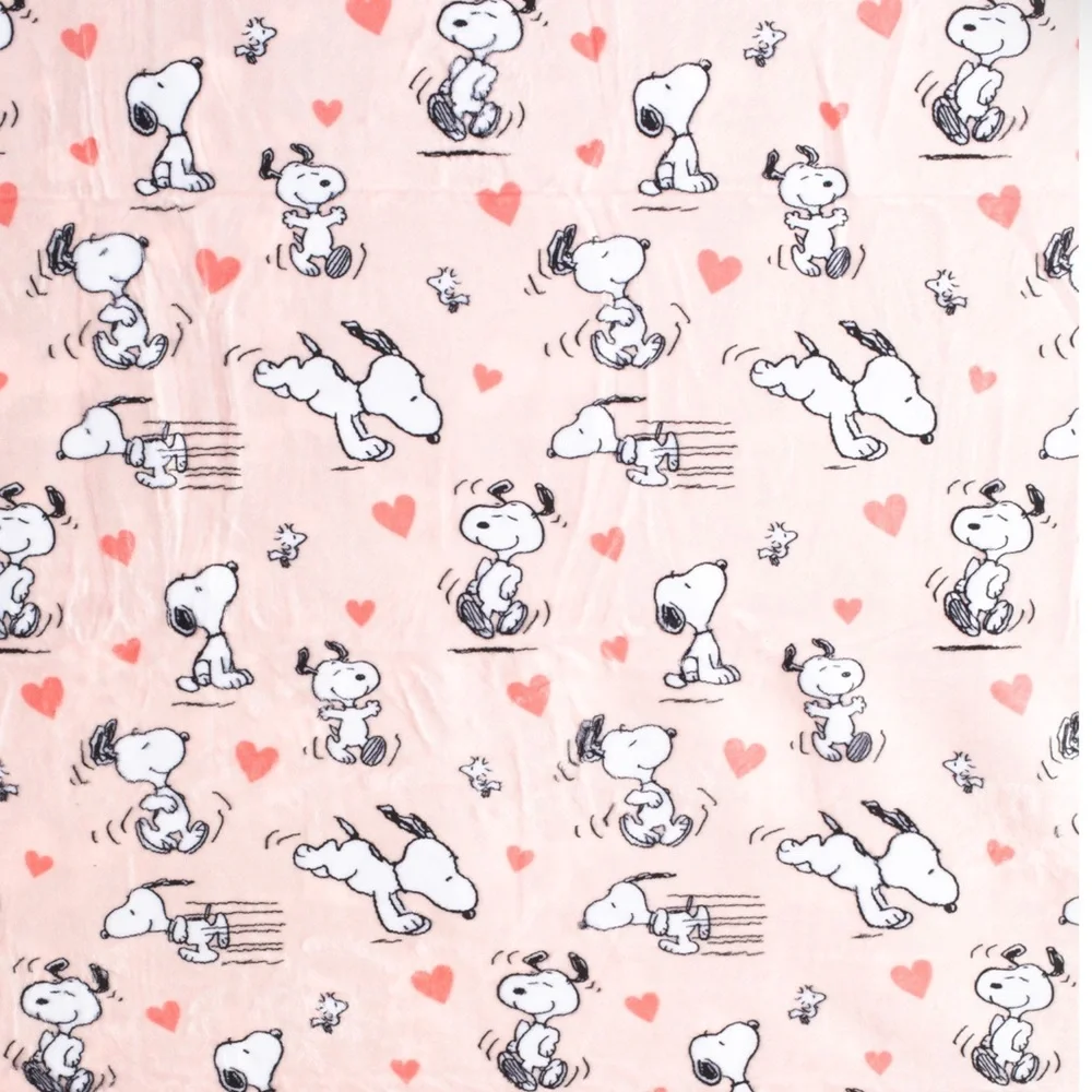 Berkshire Peanuts Snoopy Mini Poses And Hearts Reversible Throw-50” x 70”